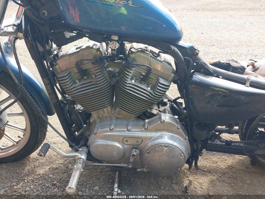 HARLEY-DAVIDSON XL883 2006