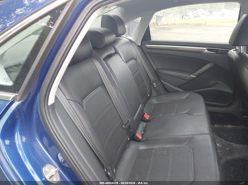 VOLKSWAGEN PASSAT 2016 VIN 1VWBT7A31GC016568