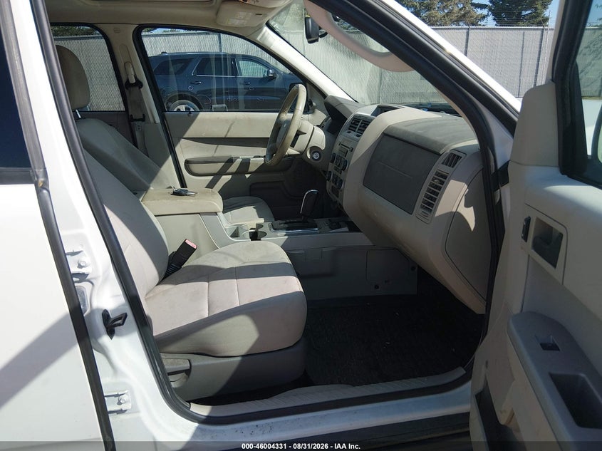 2011 FORD ESCAPE HYBRID auction photo 5