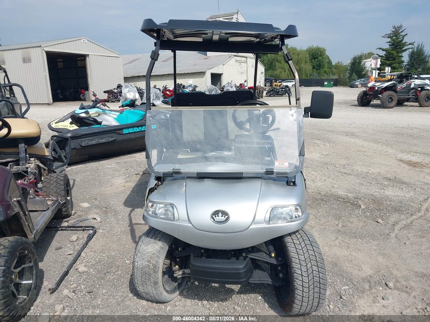 2021 HDK GOLF CART auction photo 5