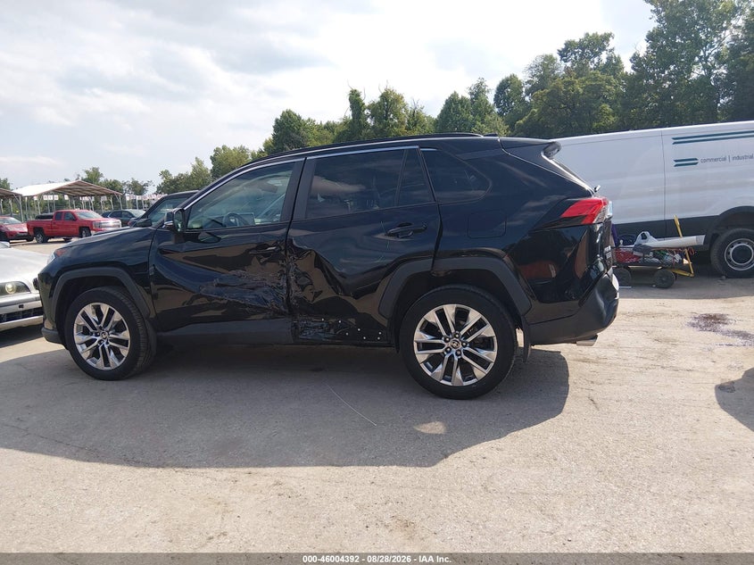 TOYOTA RAV4 - zdjęcie 14
