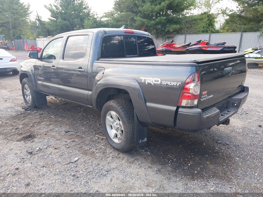 2015 TOYOTA TACOMA auction photo 3