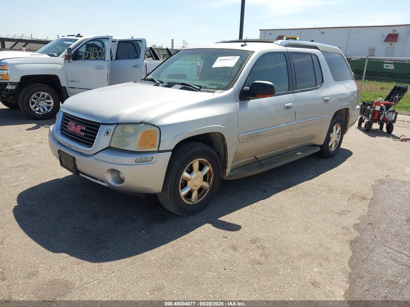 2004 GMC ENVOY XUV — zdjęcie 2