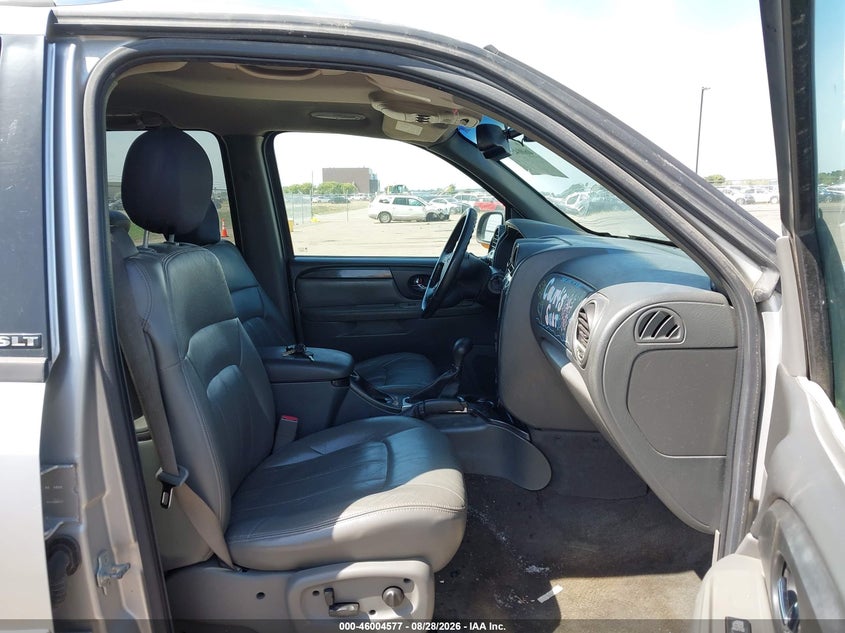 2004 GMC ENVOY XUV — zdjęcie 5
