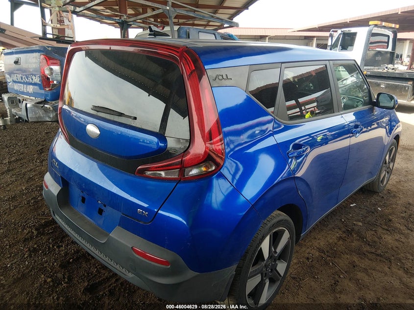 2020 KIA SOUL auction photo 4