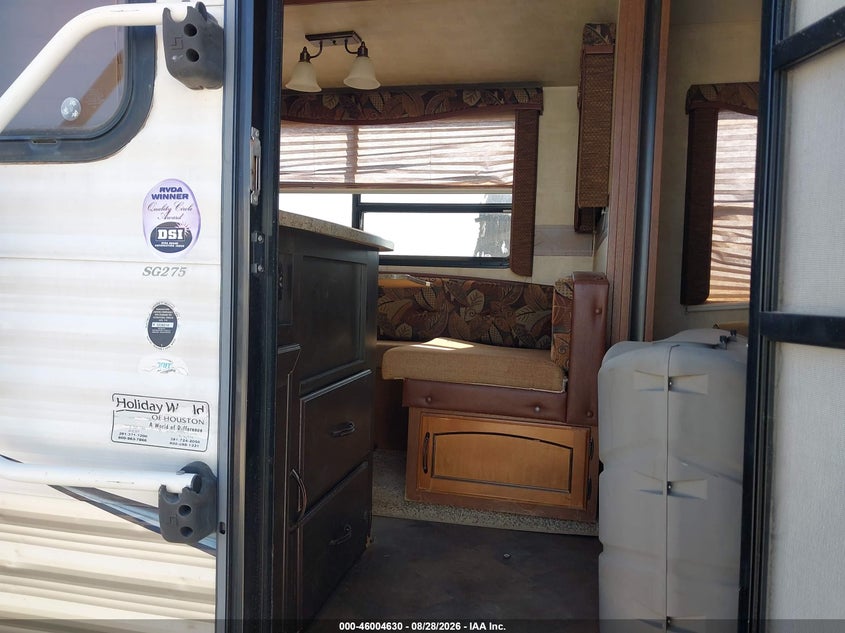 2013 KEYSTONE SPRINGDALE 282BH auction photo 5
