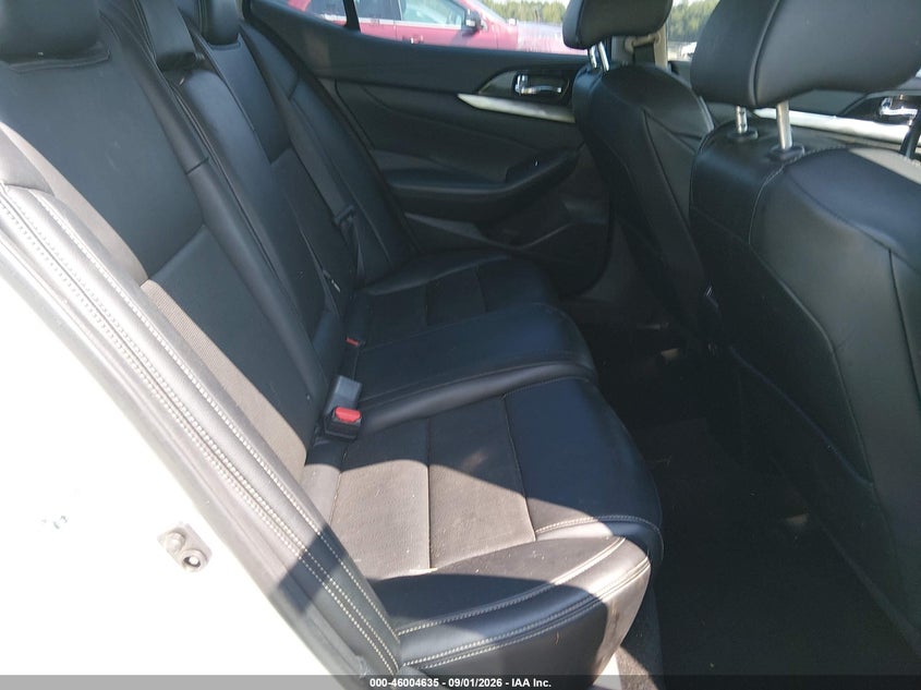 2019 NISSAN MAXIMA auction photo 8