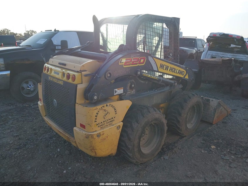 2018 NEW HOLLAND L220 NHM434461 SKIDSTEER auction photo 4