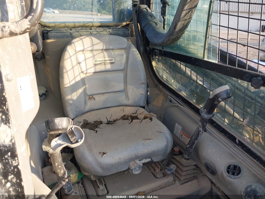 2018 NEW HOLLAND L220 NHM434461 SKIDSTEER auction photo 5