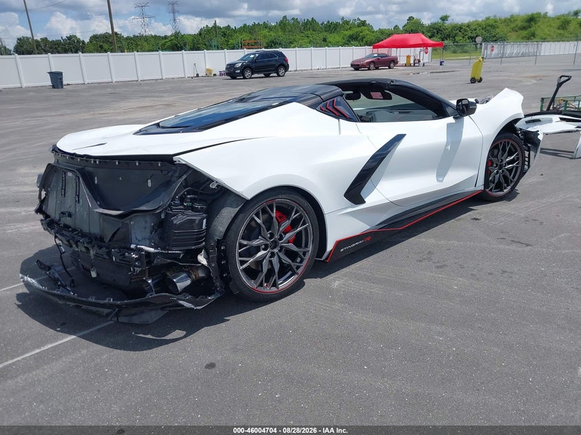 CHEVROLET CORVETTE STINGRAY - zdjęcie 4