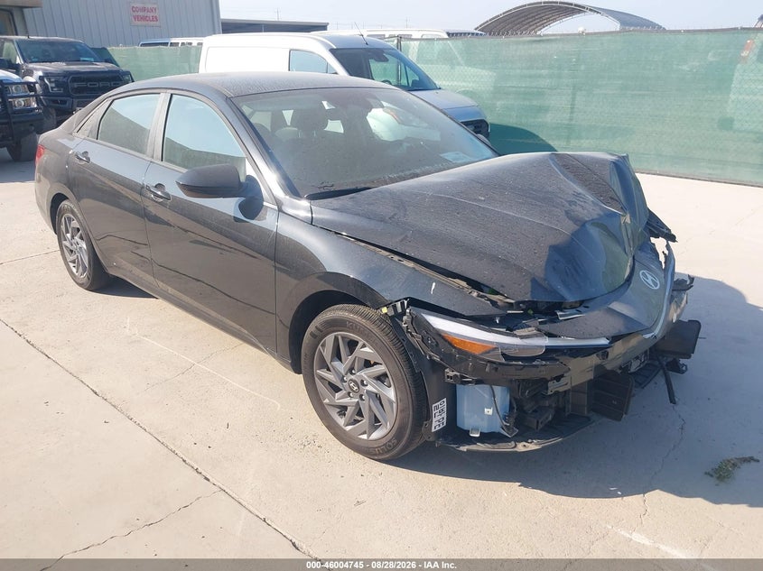 2025 HYUNDAI ELANTRA HYBRID auction photo 1