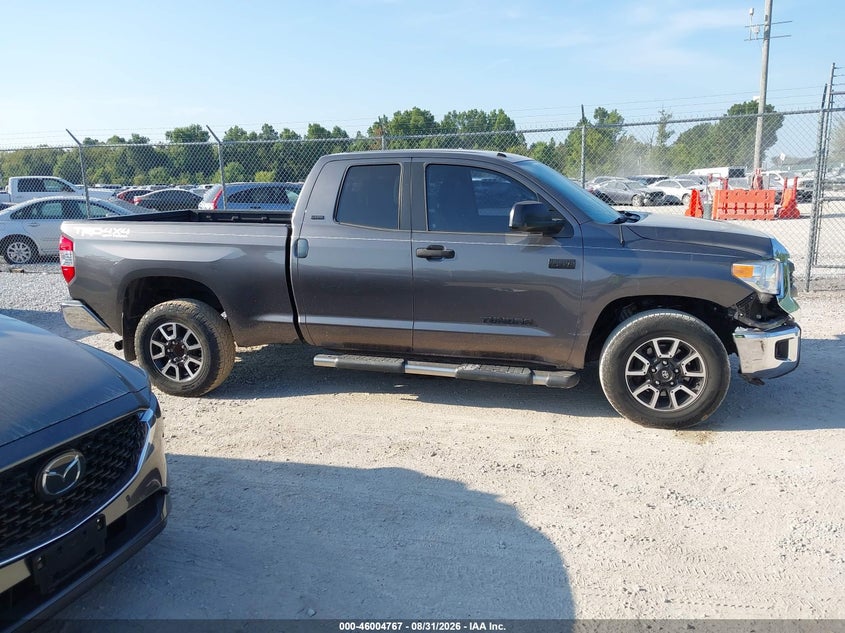 TOYOTA TUNDRA - zdjęcie 14