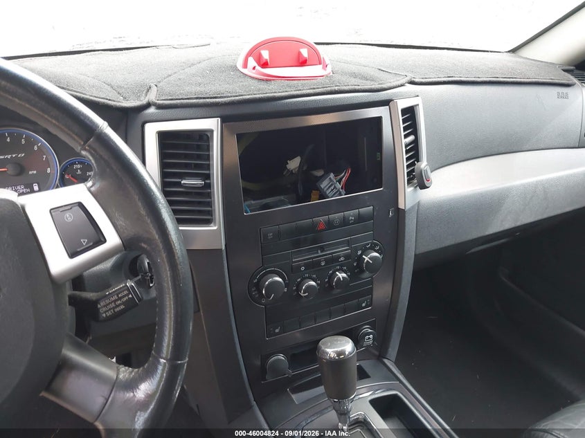 2008 JEEP GRAND CHEROKEE SPORT UTILITY VEHICLE 6.1L V-8 PREMIUM , 420HP