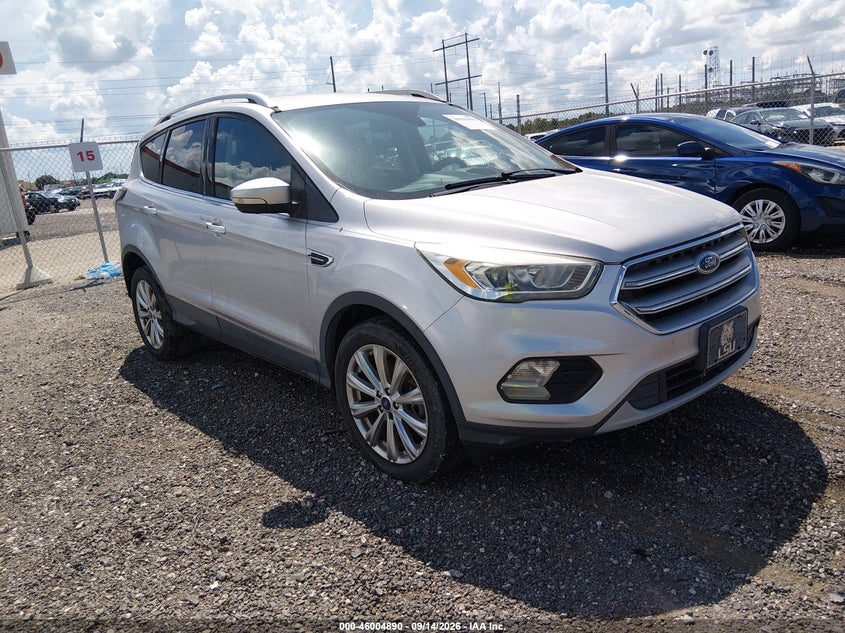 2017 FORD ESCAPE auction photo 1