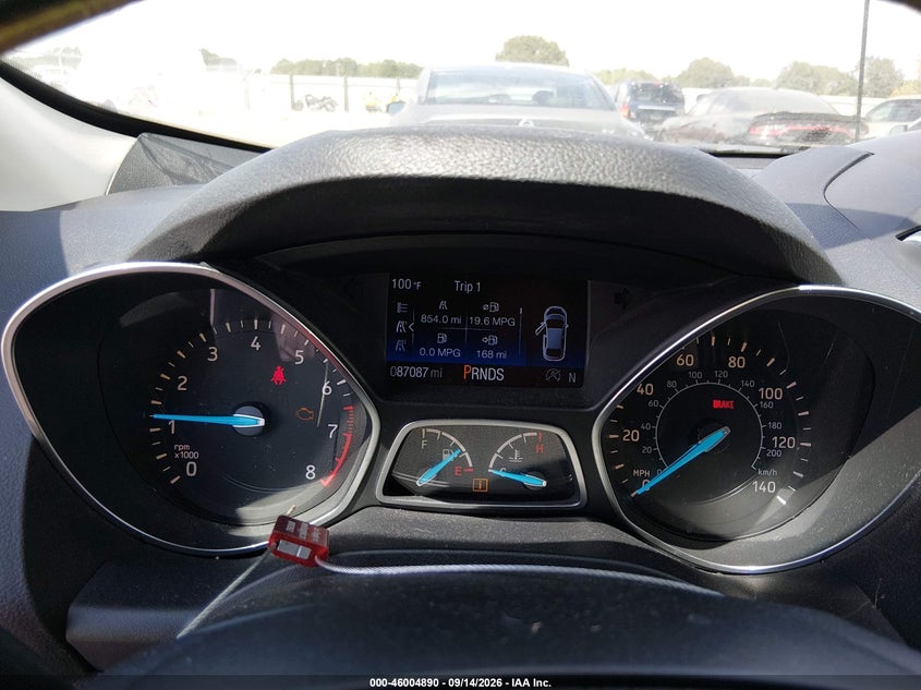 2017 FORD ESCAPE auction photo 7