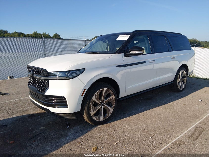 2025 LINCOLN NAVIGATOR auction photo 2