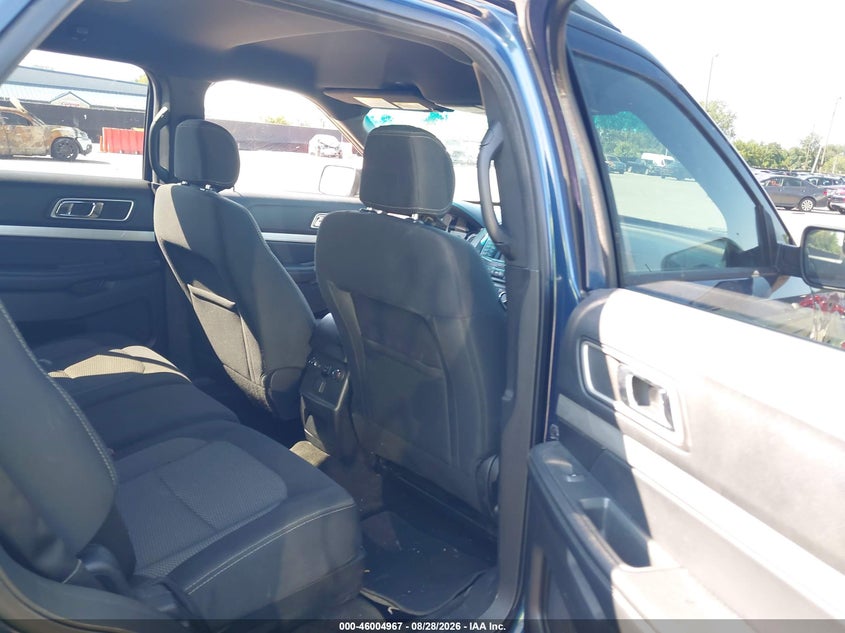 2017 FORD EXPLORER auction photo 8