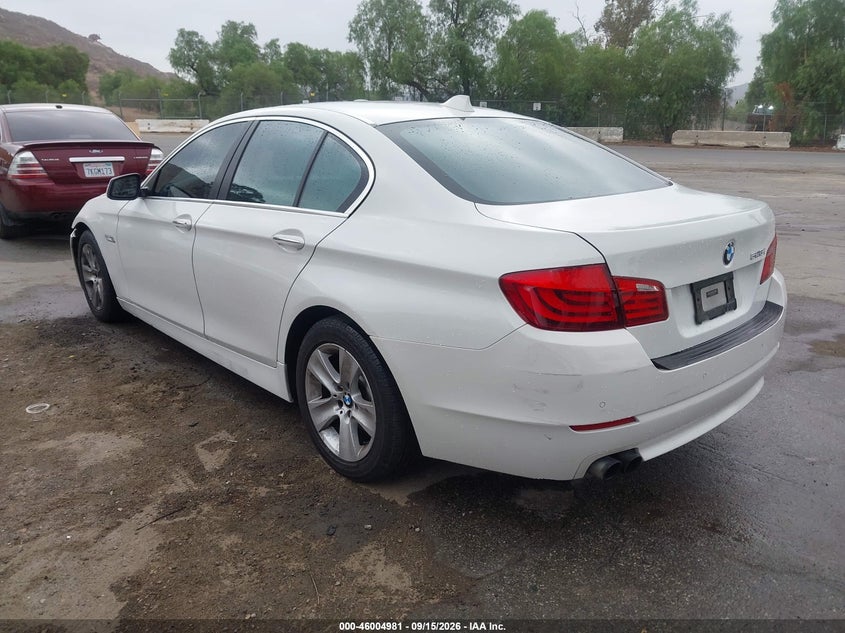 Vin: wbaxg5c55dd228781, lot: 46504357, bmw 528i 20133