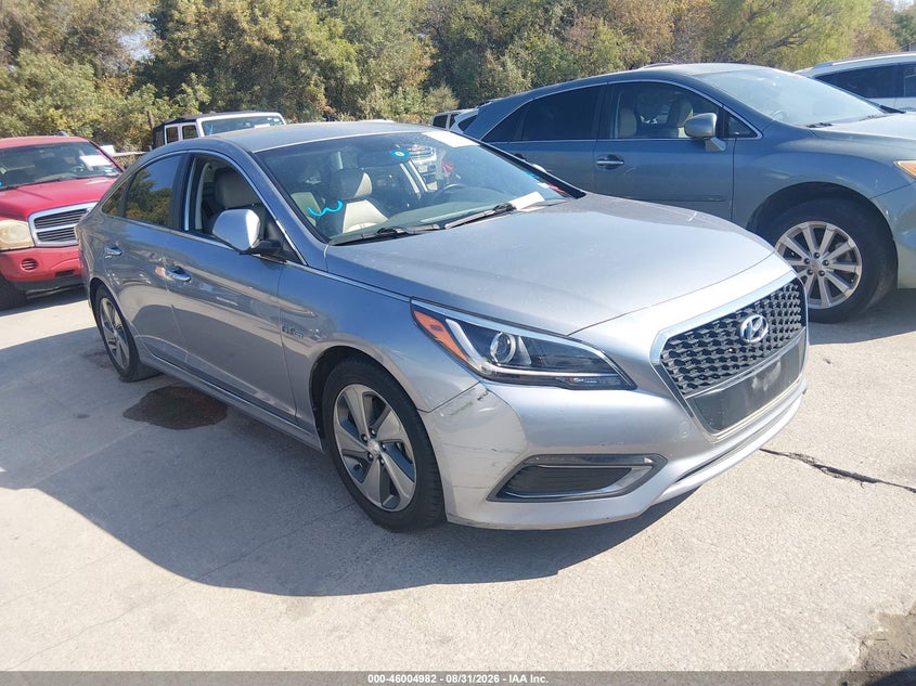 2016 HYUNDAI SONATA HYBRID auction photo 1
