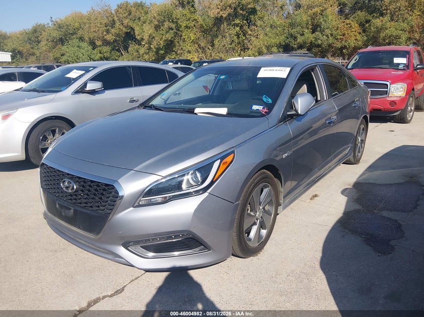 2016 HYUNDAI SONATA HYBRID auction photo 2