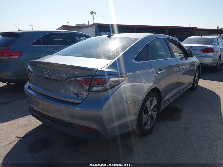 2016 HYUNDAI SONATA HYBRID auction photo 4