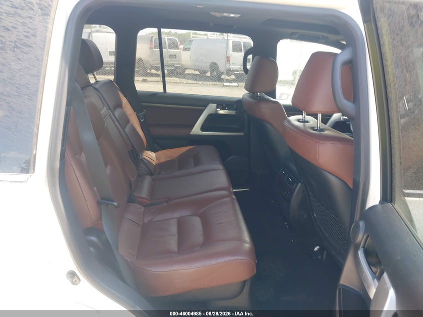 2019 TOYOTA LAND CRUISER auction photo 8