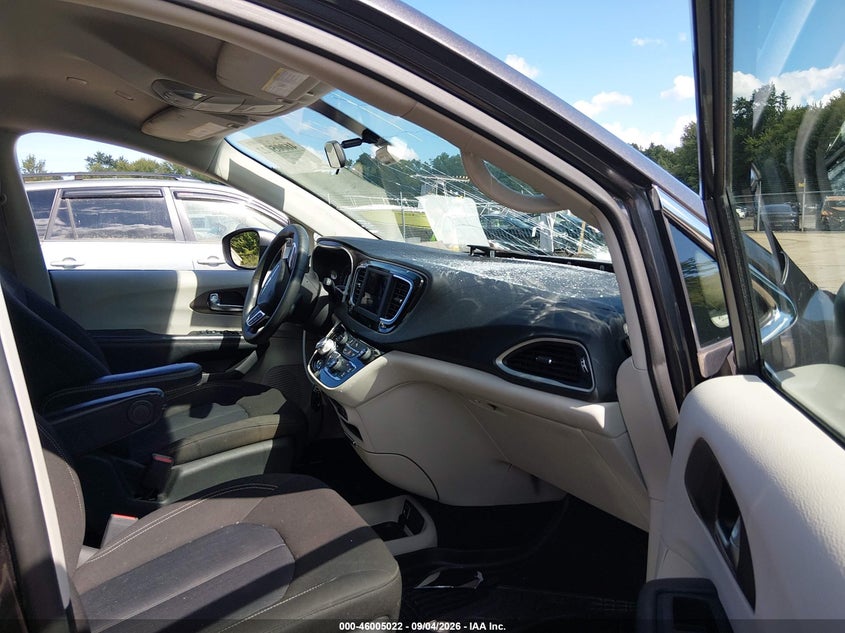 CHRYSLER VOYAGER 2020 VIN 2C4RC1CG9LR237576