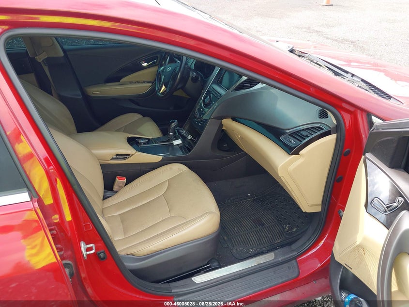2013 HYUNDAI AZERA auction photo 5
