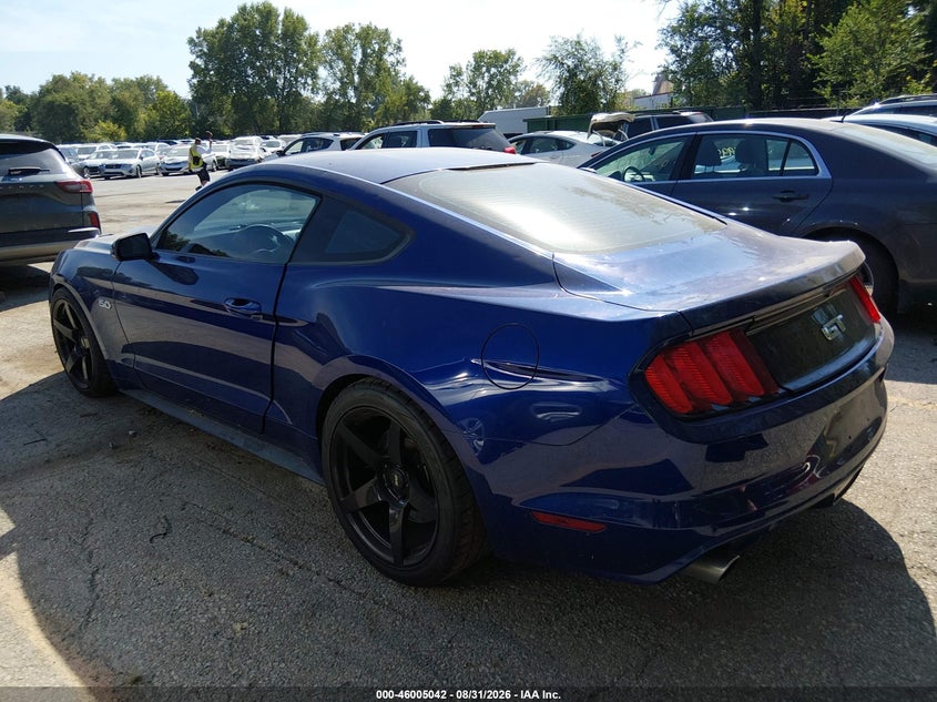 FORD MUSTANG - zdjęcie 3