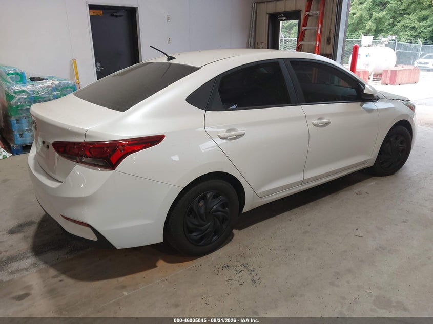 2019 HYUNDAI ACCENT auction photo 4