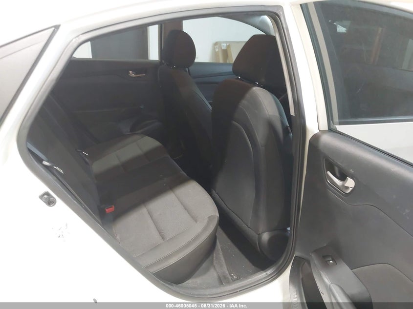 2019 HYUNDAI ACCENT auction photo 8