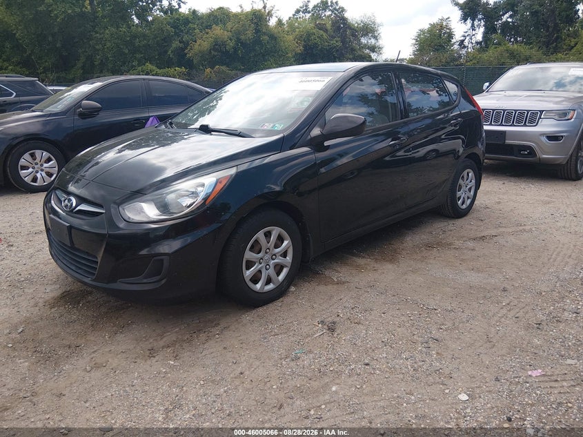 2012 HYUNDAI ACCENT auction photo 2