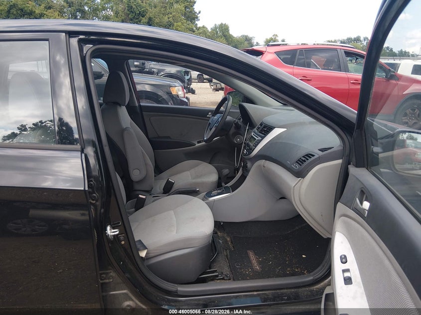 2012 HYUNDAI ACCENT auction photo 5