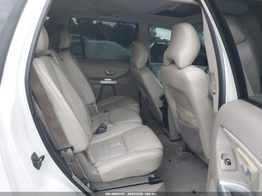 2004 VOLVO XC90 auction photo 8