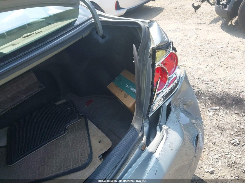 2005 TOYOTA CAMRY auction photo 6