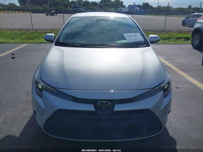TOYOTA COROLLA - zdjęcie 12