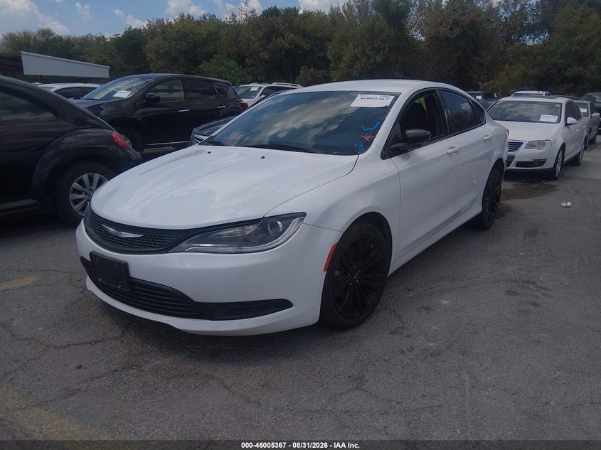 2017 Chrysler 200, Обычный износ, IAAI, VIN 1C3CCCFB6HN507146 — фото 2