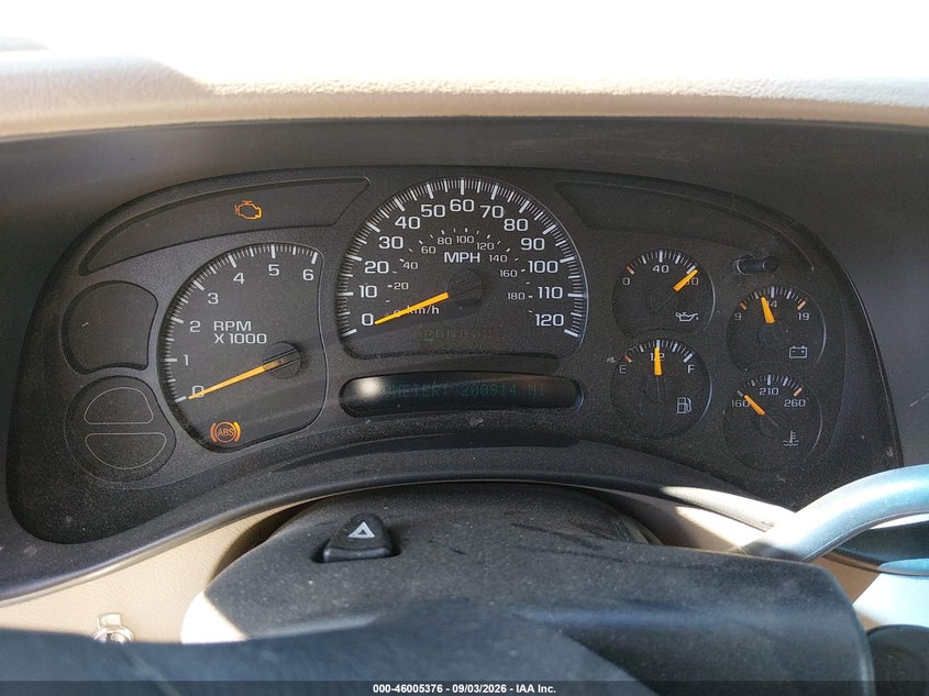 2003 GMC YUKON XL 1500 auction photo 7