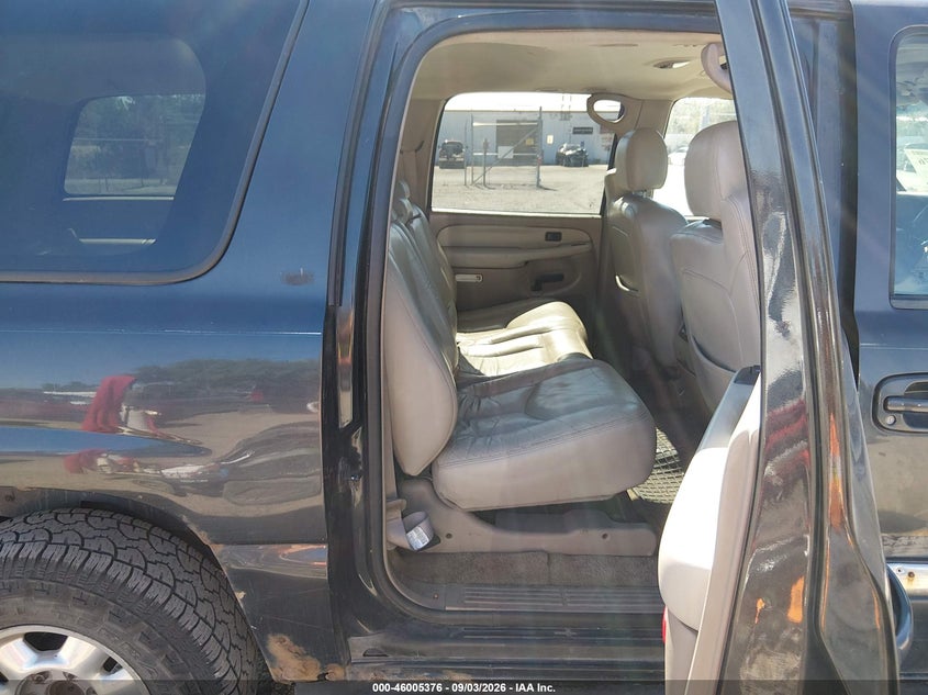 2003 GMC YUKON XL 1500 auction photo 8