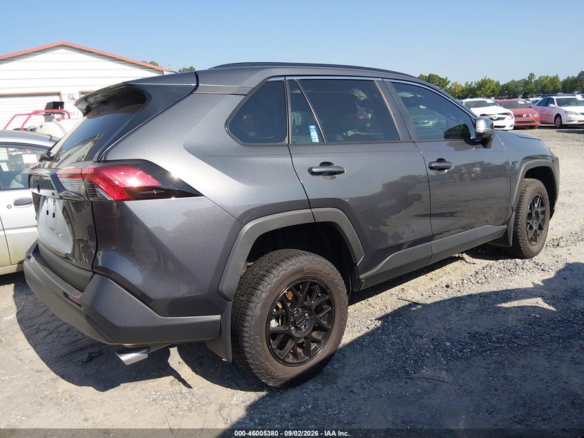 TOYOTA RAV4 - zdjęcie 4