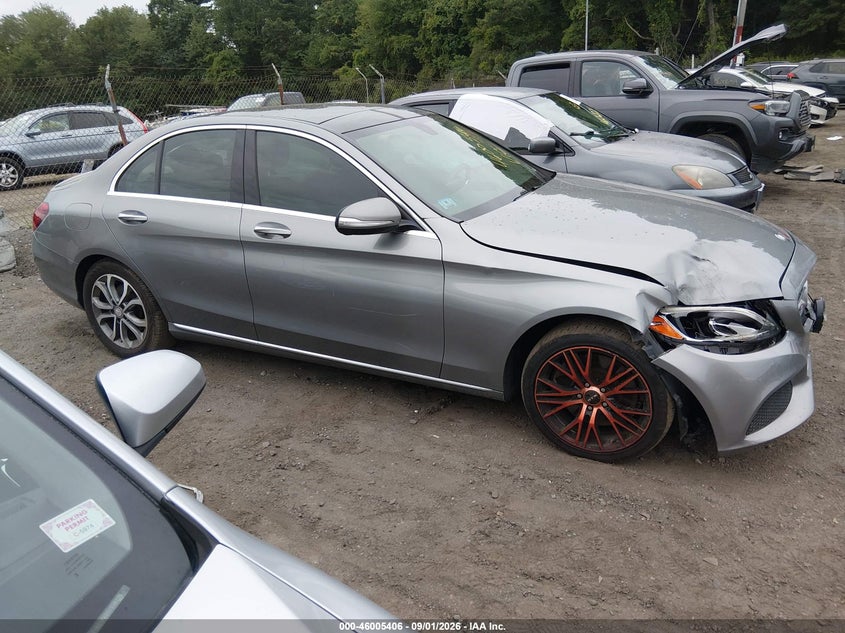 MERCEDES-BENZ C 300 2015 VIN 55SWF4KB7FU083062