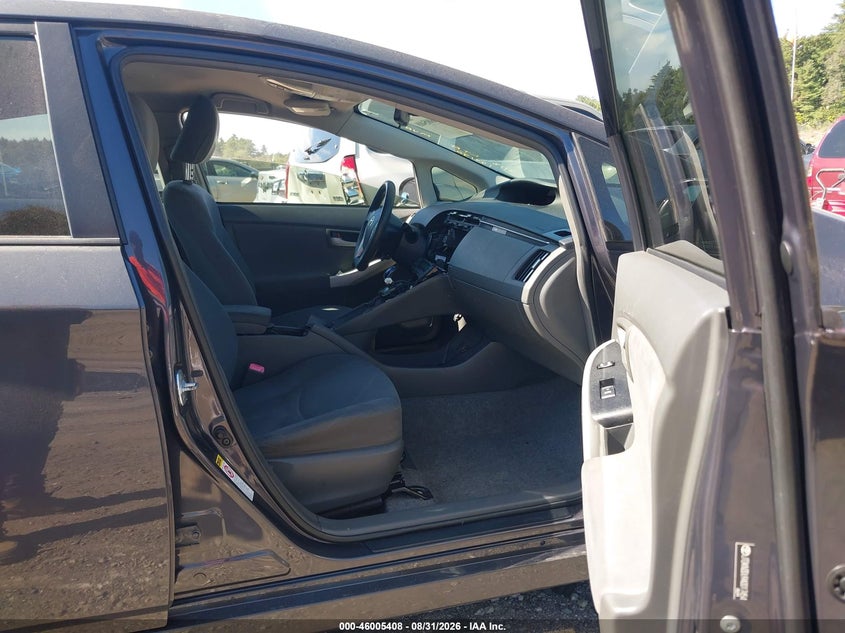 2010 TOYOTA PRIUS auction photo 5