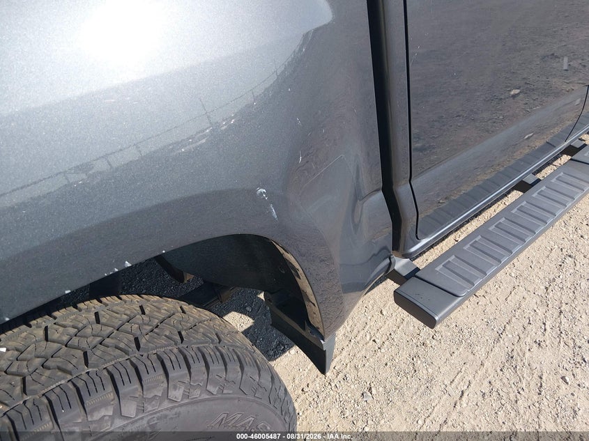 2016 GMC CANYON auction photo 6