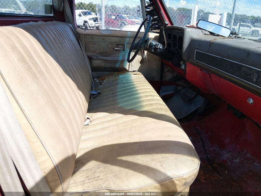 1985 CHEVROLET C10 auction photo 8
