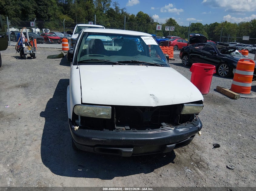 CHEVROLET S-10 2003 VIN 1GCCS14H238237186
