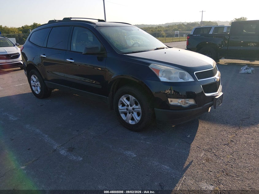 2012 CHEVROLET TRAVERSE auction photo 1