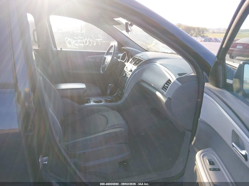 2012 CHEVROLET TRAVERSE auction photo 5