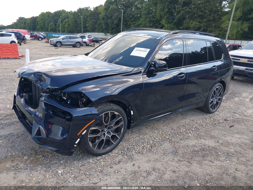 2026 BMW X7, Front End, IAAI, VIN 5UX33EM06T9269257 — photo 2