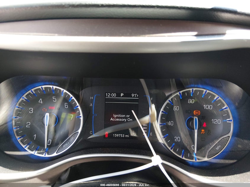 2020 CHRYSLER VOYAGER auction photo 7
