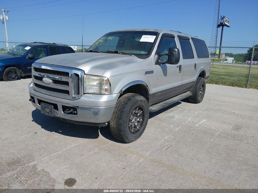 2005 FORD EXCURSION auction photo 2